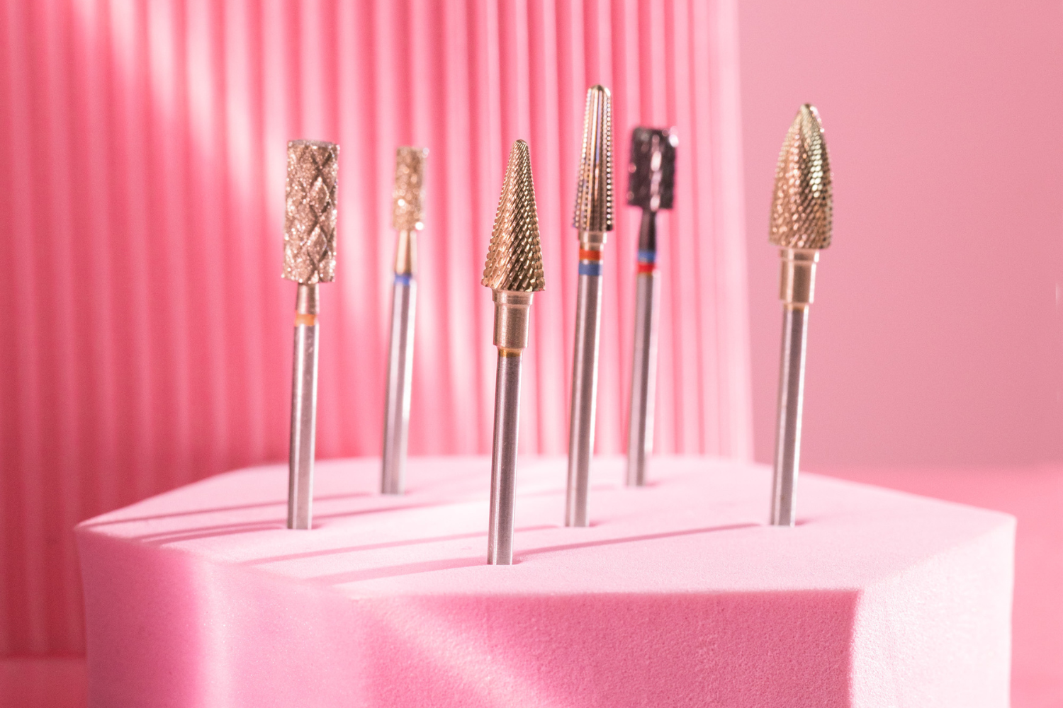 The first iqnails French manicure championship is now history. The nail industry has never seen an event like this before