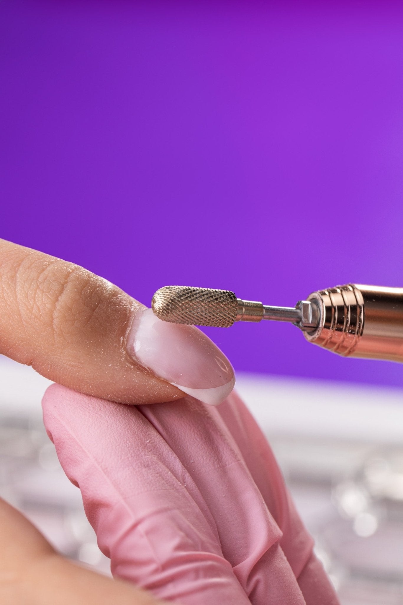 Sintered carbide bit with active top for hybrid polish and gel with gold coating - gentle cylinder - iqnails